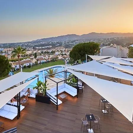 Hibiscus 69 - San Juan De Capistrano *