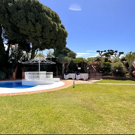 Hibisco 69 - San Juan De Capistrano *