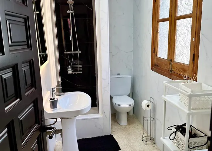 Hibiscus 69 - San Juan De Capistrano نيرخا