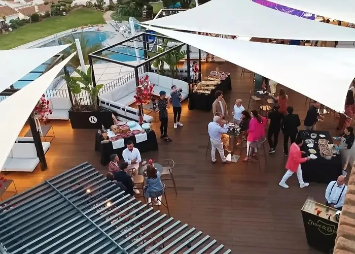 Hibiscus 69 - San Juan De Capistrano *